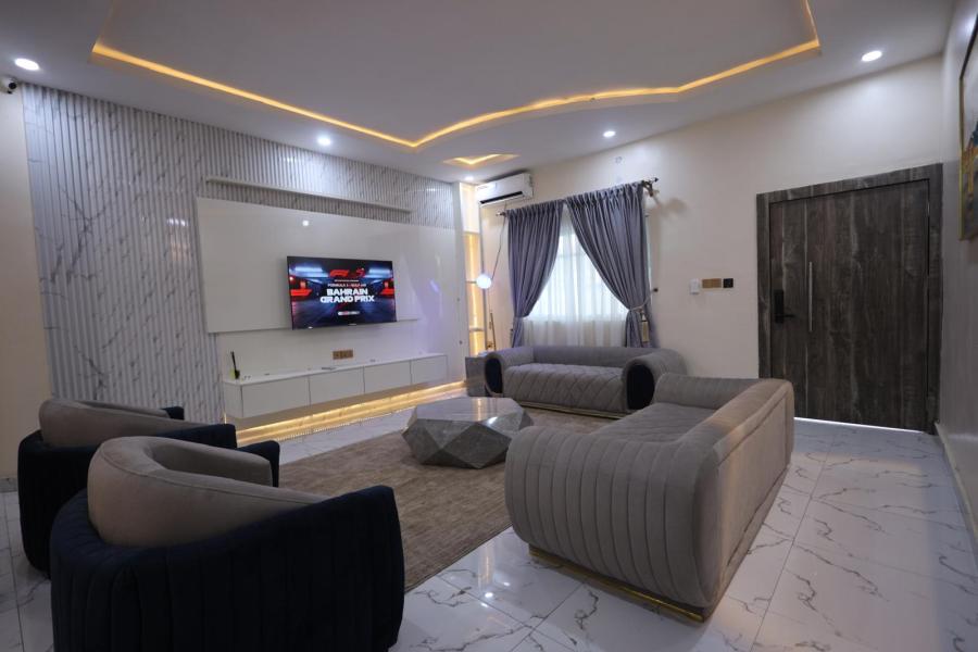 Twin 2Bedroom